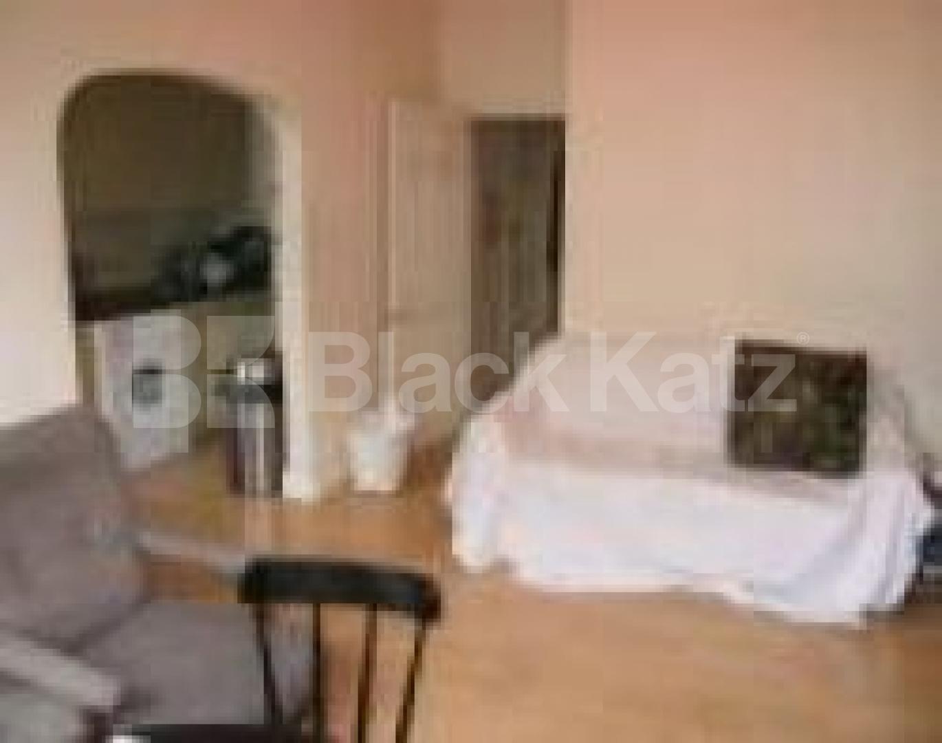 			VIEWINGS HIGHLY RECOMMENDED, 2 Bedroom, 1 bath, 1 reception Flat			 MANSFIELD ROAD, BELSIZE/HAMPSTEAD HEATH